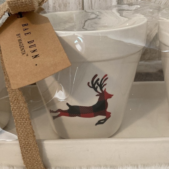 Rae Dunn Merry Xmas Plaid Deer Planters with Tray - Picture 3 of 7